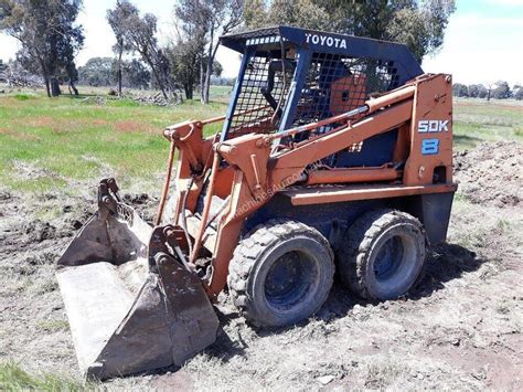 toyota skid steer loader sdk8